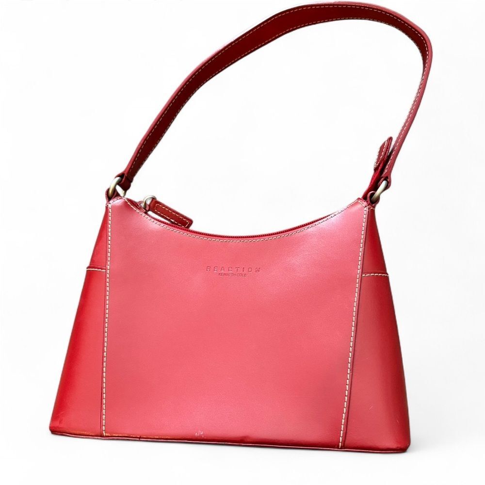 Kenneth Cole Reaction Y2K Vintage Red Leather Shoulder Bag